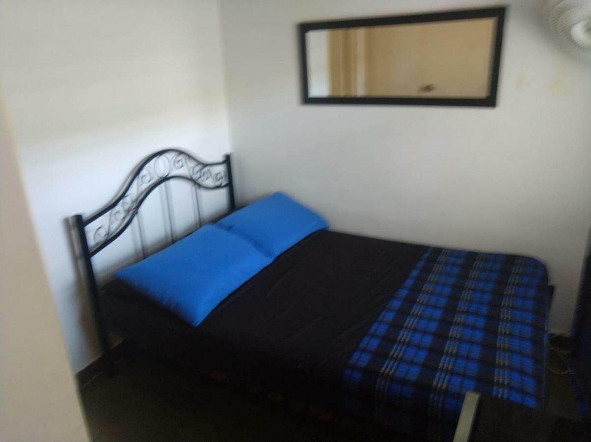 Casa Blanca Hostel Medellin Ngoại thất bức ảnh